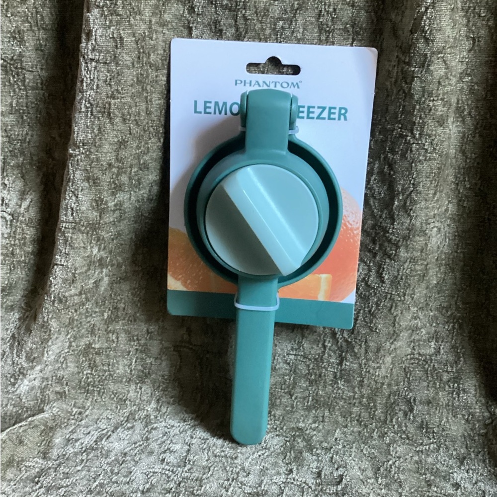 Phantom Chef Green Lemon Squeezer